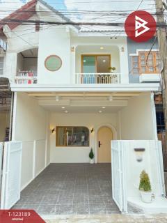 ขายทาวน์เฮ้าส์-หมู่บ้านสวยริมบึง-ร