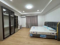 NTG162 ให้เช่า ทาวน์โฮม2ชั้น หมู่บ้านอยู่เจริญ แอร์เฟอร์นิเจอร์ครบ พร้อมเข้าอยู่ เดินทางสะดวกใกล้MRTห้วยขวาง-รัชดา-สุทธิสาร-202510012038251759325905130.jpg