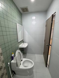 NTG162 ให้เช่า ทาวน์โฮม2ชั้น หมู่บ้านอยู่เจริญ แอร์เฟอร์นิเจอร์ครบ พร้อมเข้าอยู่ เดินทางสะดวกใกล้MRTห้วยขวาง-รัชดา-สุทธิสาร-202510012038281759325908863.jpg