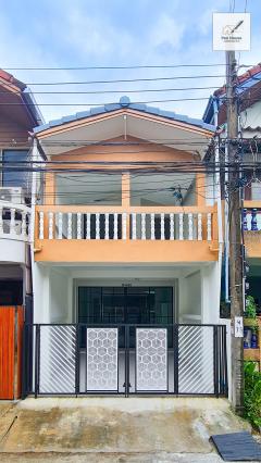 ขาย ทาวน์เฮ้าส์ 2ชั้น 3ห้องนอน รีโนเวทใหม่ ย่านนวมินทร์ มบ.สินธานี1 ถ. นวมินทร์93 เสรีไทย บางกะปิ ต่อเติมเต็ม พร้อมอยู่