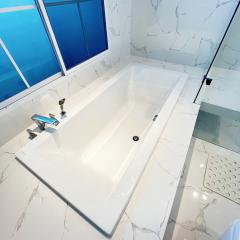 ขาย บ้านเดี่ยว นันทวัน รามอินทรา-พหลโยธิน 50 4 นอน 4 น้ำ 108 ตร.วา หลังมุม สวยหรู เฟอร์นิเจอร์ครบ-202510021257451759384665586.jpg