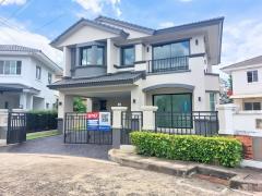 บ้านเดี่ยว มัณฑนา ราชพฤกษ์ (Land & Houses) – บ้านรีโนเวทใหม่ ใกล้รถไฟฟ้ามองหาบ้านสำหรับครอบครัวใหญ่ในทำเลคุณภาพ? 
