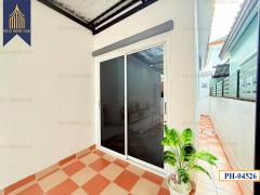 ขายบ้านแฝด อมรทรัพย์  เลียบวารี โคกแฝด หนองจอก แต่งใหม่พร้อมอยู่-202510022355101759424110081.jpg