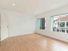 ขายทาวน์โฮม 3 ชั้น โครงการบ้านกลางเมือง พระราม3-ราษฎร์บูรณะ ทำเลดี เดินทางสะดวก ใกล้สำนักงานเขตราษฎร์บูรณะ-202510031132271759465947521.jpg