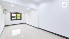 ขาย บ้านเดี่ยว 1ชั้น 3ห้องนอน รีโนเวทใหม่ แถมเฟอร์จัดเต็ม  มบ.นันททวี3 ถ.มิตรไมตรี6/3 คู้ซ้าย หนองจอก มีนบุรี-202510050747001759625220481.jpg