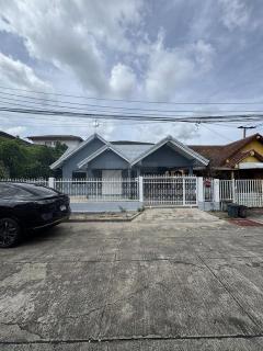 ให้เช่าบ้านเดี่ยว 1 ชั้น 53 ตร.ว. หมู่บ้านปลาทอง ศรีนครินทร์ รีโนเวทใหม่ ใกล้ Jas Urban