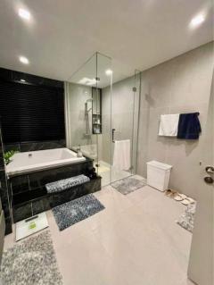 ขายคฤหาสน์หรู 3 ชั้น โครงการ Grand Bangkok Boulevard East Rama 9 ไลน์ไอดี ✅ @bird888-202510051221511759641711287.jpg