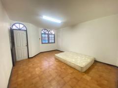 ให้เช่า ทาวน์เฮ้าส์ รัชดา3 ทำเลดี บ้านเปล่า ไม่รับสัตว์เลี้ยง   ไม่รับจดบริษัท-202510052324441759681484046.jpg