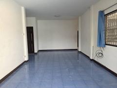 ให้เช่าบ้านเดี่ยวชั้นเดี่ยวย่านโชคชัย4ใกล้MRTโชคชัย4กองปราบเลียบด่วนเหมาะทำโฮมออฟฟิศอยู่อาศัย ให้เช่าบ้านเดี่ยวชั้นเดี่ยวย่านโช