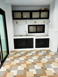 ขายอาคารพาณิชย์ 2ชั้นครึ่ง 3 คูหา ทำเลทอง บางศรีเมือง จังหวัดนนทบุรี-202510060903271759716207603.jpg