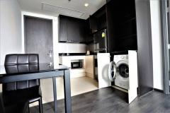 ให้เช่าคอนโด Edge Sukhumvit 23 (เอดจ์ สุขุมวิท 23) ขนาด 43 ตรม ชั้น 23-202510061307021759730822532.jpg