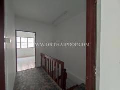 ทาวน์เฮ้าส์ หมู่บ้านปัญชลีวิลล์ ถนนปทุมธานี-สามโคก เมืองปทุมธานี-202510061622081759742528075.jpg