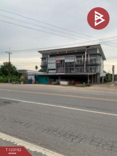 ขายอาคารพาณิชย์ 2 คูหา เนื้อที่ 32 ตร.วา ย์บรรพตพิสัย นครสวรรค์-202510071209491759813789421.jpg