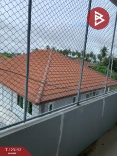 ขายอาคารพาณิชย์ 2 คูหา เนื้อที่ 32 ตร.วา ย์บรรพตพิสัย นครสวรรค์-202510071209541759813794183.jpg