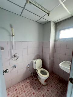 ขาย/ให้เช่า อาคารพาณิชย์ 4 ชั้น 2 คูหา พร้อมชั้นลอย ทำเลธุรกิจ คลองสี่ รังสิต-202510071350411759819841322.jpg