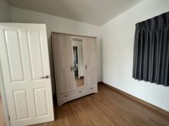 ให้เช่าบ้านแฝด 2 ชั้น หมู่บ้านโกลเด้น นีโอ สาทร พร้อมเฟอร์นิเจอร์ครบ ไลน์ไอดี ✅ @ibx7531n-202510071835431759836943195.jpg