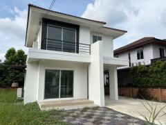 ขายถูกบ้านเดี่ยว 2 ชั้น พร้อมที่ดิน หมู่บ้าน ฮาบิเทีย ปัญญาอินทรา 1  Habitia Panyaindra 1 ขนาด 117.9 ตร.ว. 3 นอน 2 น้ำ ใกล้ แฟชั่นไอส์แลนด์