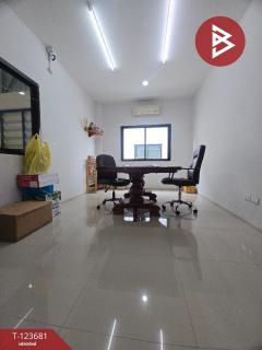 ขายโกดังพร้อมออฟฟิศ เนื้อที่ 86.6 ตร.วา กระทุ่มแบน สมุทรสาคร-202510081133101759897990203.jpg