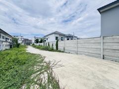 ขายบ้านพร้อมที่ดิน ซอยคู้บอน 27 - ขายเท่าราคาประเมิน 18 ล้านบาท!-202510081142501759898570603.jpg