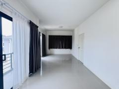 ขายบ้านพร้อมที่ดิน ซอยคู้บอน 27 - ขายเท่าราคาประเมิน 18 ล้านบาท!-202510081142551759898575714.jpg