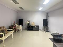 ขาย อาคารสำนักงาน 5 ชั้น ถนนกิ่งแก้ว 40-2 ซอยมิราเคิล ใกล้ถนนใหญ่เพียง 50 ม. ใกล้สนามบินสุวรรณภูมิ เหมาะทำออฟฟิศ หรือ โชว์รูม-202510081822511759922571006.jpg