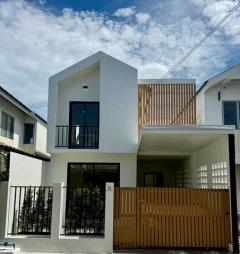 ขายบ้านเอื้ออาทรสันป่าตอง 21ตรว. 2นอน1น้ำ 1.09ลบ. รีโนเวทใหม่ พร้อมเฟอร์ ต.สันกลาง อ.สันป่าตอง เชียงใหม่