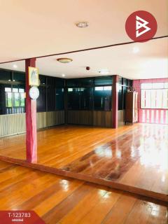 ขายบ้านเดี่ยวพร้อมสิ่งปลูกสร้าง เนื้อที่ 2 งาน 1 ตร.วา พานทอง ชลบุรี-202510090954271759978467212.jpg