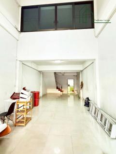 อาคารพาณิชย์ 4 ชั้น อยู่ที่ตลาดศรีเมืองราชบุรี ทำเลค้าขาย -202510091001161759978876486.jpg