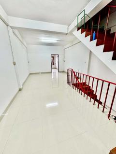 อาคารพาณิชย์ 4 ชั้น อยู่ที่ตลาดศรีเมืองราชบุรี ทำเลค้าขาย -202510091001191759978879310.jpg