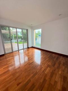 ขายบ้านเดี่ยว 3 ชั้น หัวมุม หมู่บ้านสวนทิปโก้ พร้อมที่ดิน 2 แปลง เขตบางซื่อ จังหวัดกรุงเทพมหานคร-202510091454311759996471226.jpg