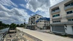 ขายตึกแถว 3.5 ชั้น หมู่บ้านเบญจพฤกษ์ คลอง5 ถนนเลียบคลอง5 พื้นที่ 16.1 ตรว. - 19.2 ตรว. มีให้เลือก 11 คูหา เหมาะทำธุรกิจ ใกล้ม.ราชมงคลธัญบุรี-202510091542431759999363180.jpg