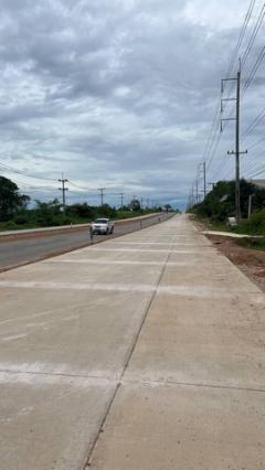 ขายที่ดินติดถนนใหญ่ 4 เลน ที่ดินมี 2 แปลง ขายรวมทั้งหมด 15 ไร่ 59 ตารางวา ใกล้เมืองกระนวน จ.ขอนแก่น