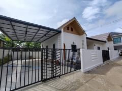 ขายบ้านใหม่ ชั้นเดียว เนื้อที่ 55ตร.ว. ต.ศาลาแดง อ.เมือง จ.อ่างทอง