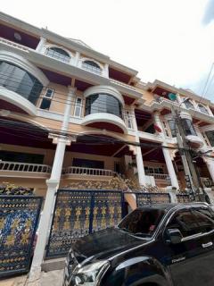 HR2916ให้เช่าทาวน์โฮม 5 ชั้น หมู่บ้านทองหล่อคลาสสิค ซอยทองหล่อ 25 เหมาะอยู่อาศัยเดินทางสะดวก