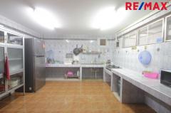 อาคารสำนักงาน5คูหาพร้อมโกดัง 157 ตารางวา ถ.บางกรวย ไทรน้อย หน้าหมู่บ้านบัวทองแลนด์ ตกแต่งต่อเติมพร้อมใช้งาน 3ชั้น มีชั้นลอย ดาดฟ้า 1,443 ตารางเมตร ใกล้แม็คโครบางบัวทอง-202510101437211760081841019.jpg