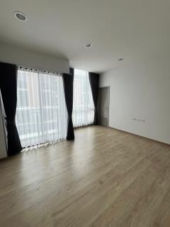 NTG202 ให้เช่า ทาวน์โฮม พรีเมี่ยม เพลส โยธิน-รามอินทรา  หลังมุม บ้านเปล่ามีผ้าม่าน มีแอร์ สามารถทำออฟฟิศจดทะเบียนได้-202510101830011760095801211.jpg