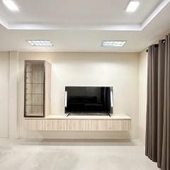 NTG208 ให้เช่า ทาวโฮม 3ชั้น หมู่บ้านธนาภิรมย์ (ศรีนครินทร์-วงแหวน) พร้อมอยู่ 1-11-68-202510102038351760103515342.jpg