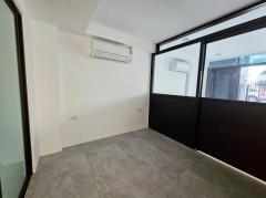 ขาย อาคารพาณิชย์ 3.5 ชั้น เดอะริช อเวนิว @ ดำรงรักษ์ 19.1 ตรว. เหมือนใหม่ ไม่เคยอยู่อาศัย-202510102110251760105425656.jpg