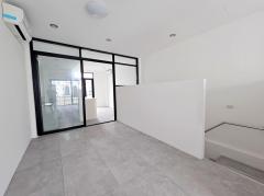 ขาย อาคารพาณิชย์ 3.5 ชั้น เดอะริช อเวนิว @ ดำรงรักษ์ 19.1 ตรว. เหมือนใหม่ ไม่เคยอยู่อาศัย-202510102110281760105428257.jpg