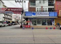 อาคารพาณิชย์ 2 คูหา หลังริม ทำเลดี ติดถนนหลัก พร้อมผู้เช่าระยะยาว