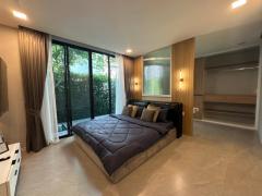 ให้เช่าบ้านเดี่ยว 3 ชั้น มีลิฟต์ พร้อมเฟอร์นิเจอร์และสระว่ายน้ำส่วนตัว พร้อมเข้าอยู่-202510102312351760112755407.jpg