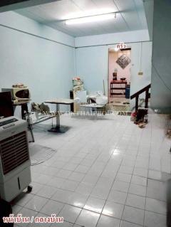 ทาวน์เฮ้าส์ หมู่บ้าน พรทิพย์ เฟส2 ถนนหลวงแพ่ง บางเสาธง สมุทรปราการ-202510111615091760174109278.jpg