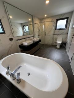 ให้เช่าบ้านเดี่ยว TheCityบางนา — บ้านหรูแปลงมุม 78 ตร.วา 351 ตร.ม. 4 ห้องนอน | 5 ห้องน้ำ ถนนเมน ใกล้ Mega Bangna เพียง 800 ม.-202510112152101760194330525.jpg