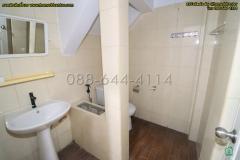 ขายอาคารพาณิชย์ 5 ชั้น รีโนเวทใหม่หมดทั้งหลัง ทำเลทองย่านสำเพ็ง ซอยวานิช 1 ใกล้วัดจักรวรรดิ์ เขตสัมพันธวงศ์ กรุงเทพฯ-202510121106531760242013559.jpg