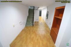 ขายอาคารพาณิชย์ 5 ชั้น รีโนเวทใหม่หมดทั้งหลัง ทำเลทองย่านสำเพ็ง ซอยวานิช 1 ใกล้วัดจักรวรรดิ์ เขตสัมพันธวงศ์ กรุงเทพฯ-202510121106541760242014079.jpg