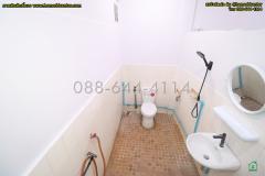 ขายอาคารพาณิชย์ 5 ชั้น รีโนเวทใหม่หมดทั้งหลัง ทำเลทองย่านสำเพ็ง ซอยวานิช 1 ใกล้วัดจักรวรรดิ์ เขตสัมพันธวงศ์ กรุงเทพฯ-202510121106571760242017644.jpg