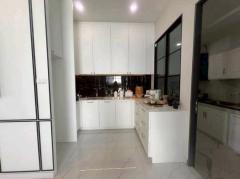 ให้เช่า บ้านเดี่ยว Luxury เฟอร์ครบ The Master Ekkamai สุคนธสวัสดิ์ 25 เหมาะพักอาศัย จดทะเบียนบริษัท เลี้ยงสัตว์ได้ -NTG230-202510121500561760256056010.jpg