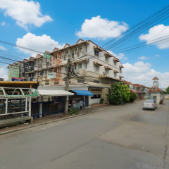 ขาย อาคารพาณิชย์ 3 ชั้นครึ่ง 2 ห้อง หัวมุม ทำเลทอง ถนนไทยรามัญ