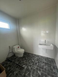 ขายถูกมาก!! บ้านเดี่ยวชั้นครึ่ง ที่ดิน 200 ตร.ว. หลังบ้านวิวทุ่งนาสวย ทำเลดี อ.องครักษ์ จ.นครนายก หลัง มศว.-202510131809381760353778677.jpg