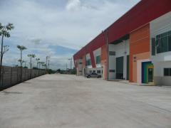 โชติวัฒน์2 โกดังบางนา กม.16 พร้อมสำนักงาน เริ่มต้นเพียง 200 บ./ตร.ม. เข้าอยู่ได้ทันที!” “คลังสินค้าทำเลดี ใจกลางบางนา เข้า-ออกสะดวก รองรับรถคอนเทนเนอร์!”-202510132023301760361810803.jpg